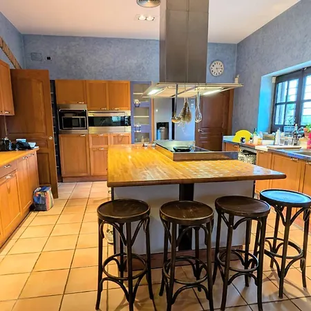 - Pool, Vineyards & Beaches Villa
